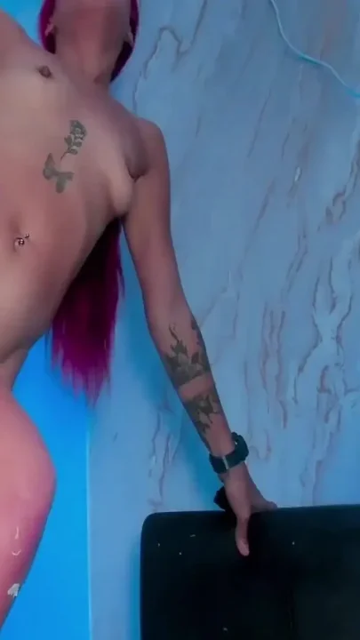 Squirt with Harness Lesbian Cumming Play with Toy