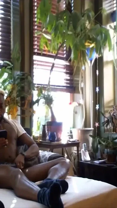 Kennie Jai Gets Sucked and Cums All Over Bears Face