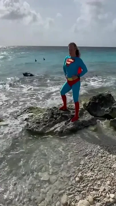 Supergirl Meets the Horniest Octopus in Bonaire