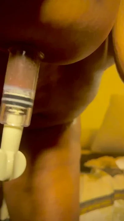 MATURE EBONY COUGAR USING NIPPLE SUCTION TOYS PT 3 Clip 2