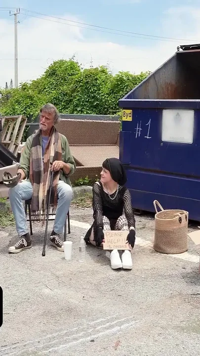 Reptyle Labs Experiment From Street Alt Girl to Preppy Cock-slut in One Shower -