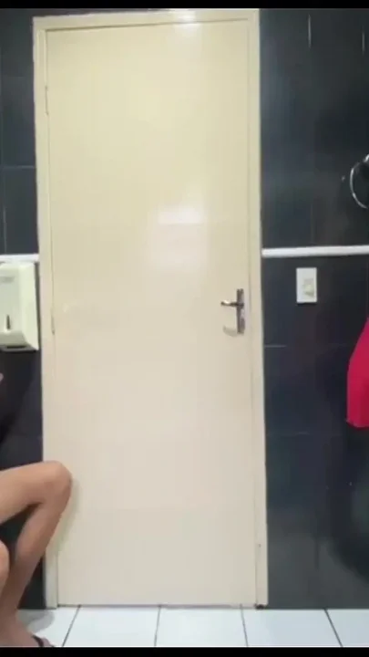 My Hot Stepmom in the Bathroom