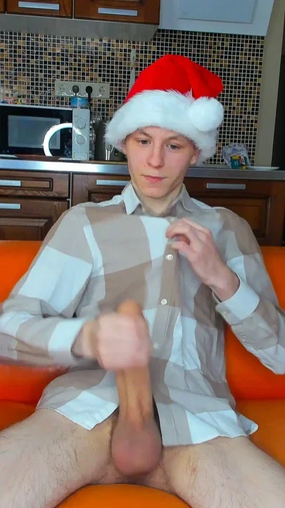 Alone After Class Twink Pumps to Pure Ecstasy