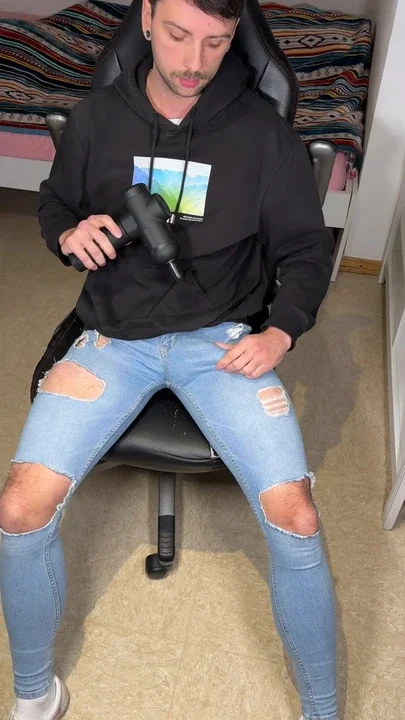 I like how tight my jeans feel