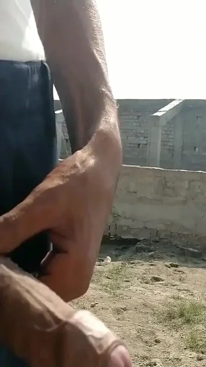 Indian Big Cock Handjob in Public Places and Cumshot