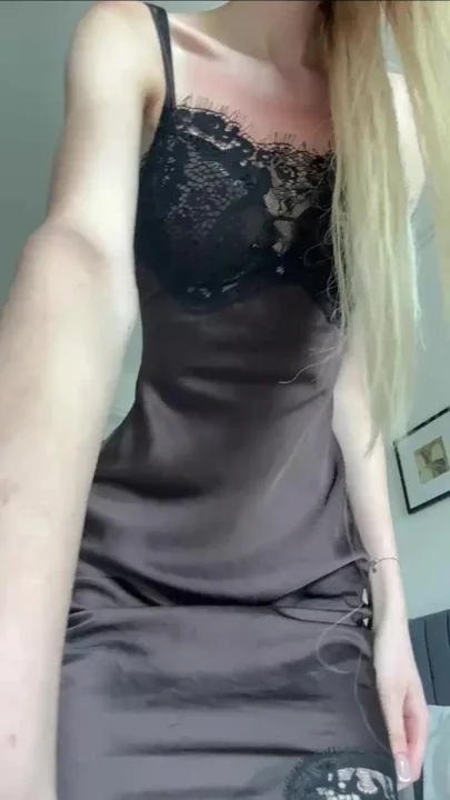 Rubbing my clit till I scream OF