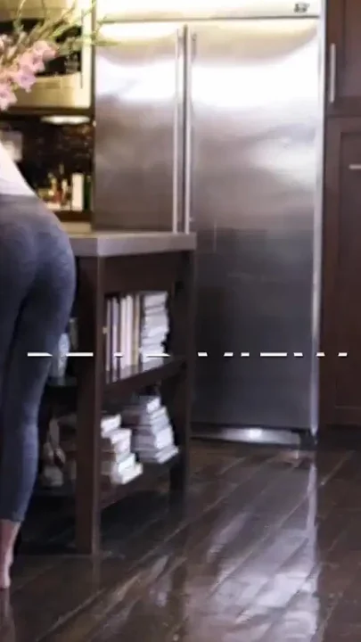 Stepmommy's Boy - Pervert Tyler Cruise Watches Hot MILF Mona Wales's Fat Ass