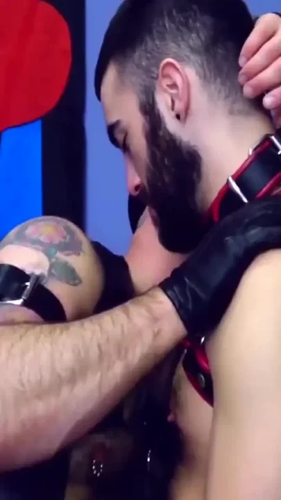 HAIRYANDRAW - Young gay Nick Hole submits to Tom Carlton's big cock
