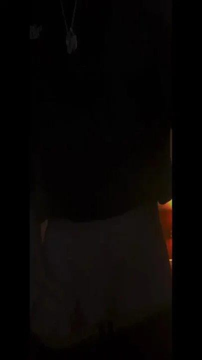 I show my dick and cum