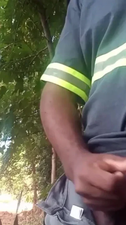 I took a break from work to relieve myself behind the blocks Clip 1