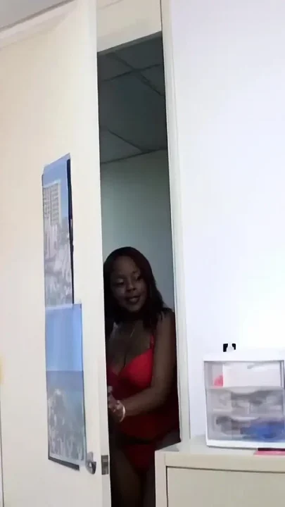 I Only Have 10 Minutes for a Blowjob