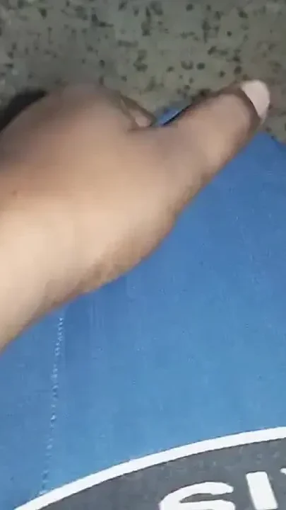 Hungry Cliff 7 Inch Ki Desi Penis Drop Sperm