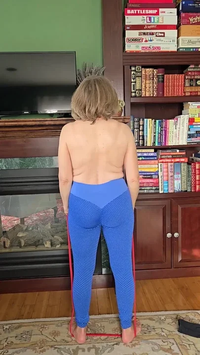 Watch me workout xoxo Marie