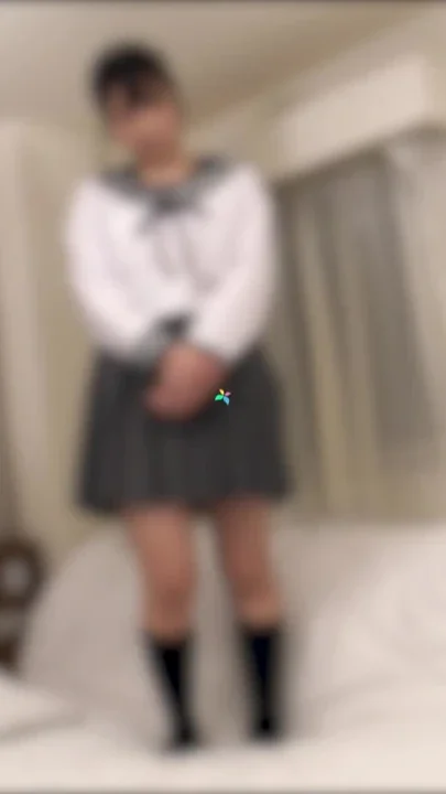 Manami Puts on a College Girl Uniform for the Foot Job She Gives