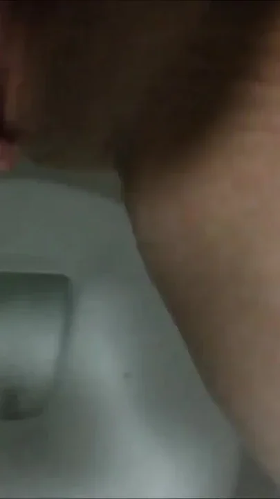 My Shaved Pierced Pussy Peeing Clip 1