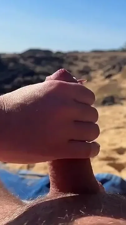 Juicy Public Blowjob on the Beach