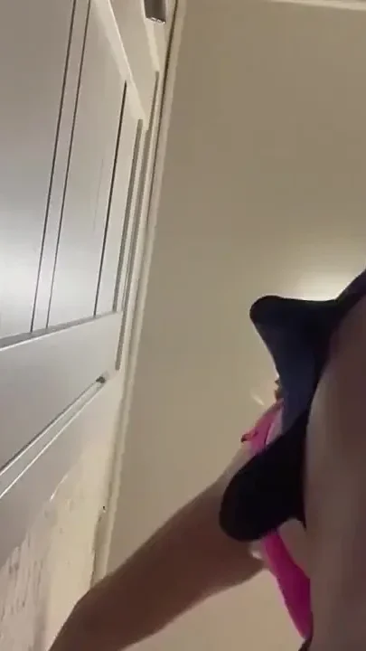 Hot Stepsister Without Panties Gets a Powerful Orgasm