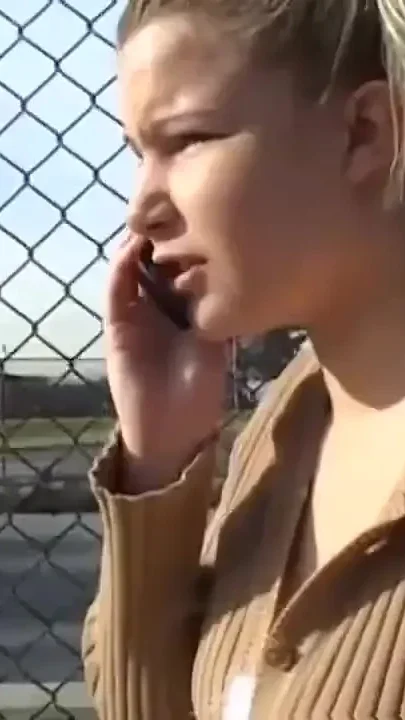 Blonde babe loves big penis in ass in mouthcum in mouth