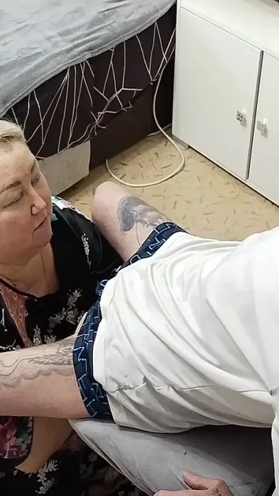 Girlfriend Gives Blowjob to Get Enough Cum