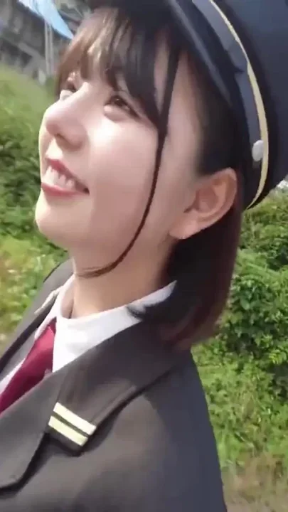 Rail-tease Rendezvous with a Short-cut Cutie Savoring Every Warm Drop Part2