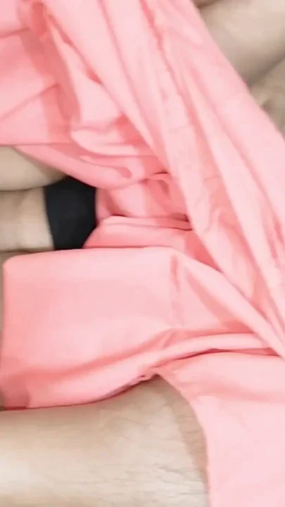3some Office bosses fucked a beautiful girl over salary increase bohoti moja aya Clip 2