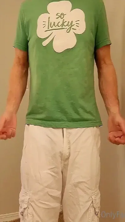 Two Big Cumshots From a Big Cock