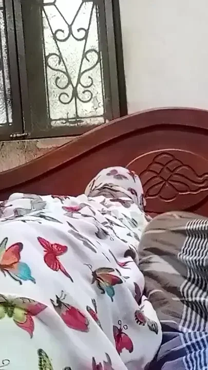 Playing with Desi Bhabhi