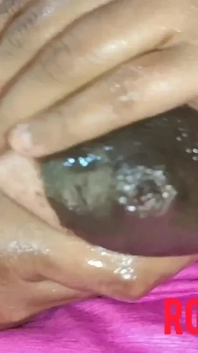 Desi Tamil House wife big boobs oil massage Clip 2