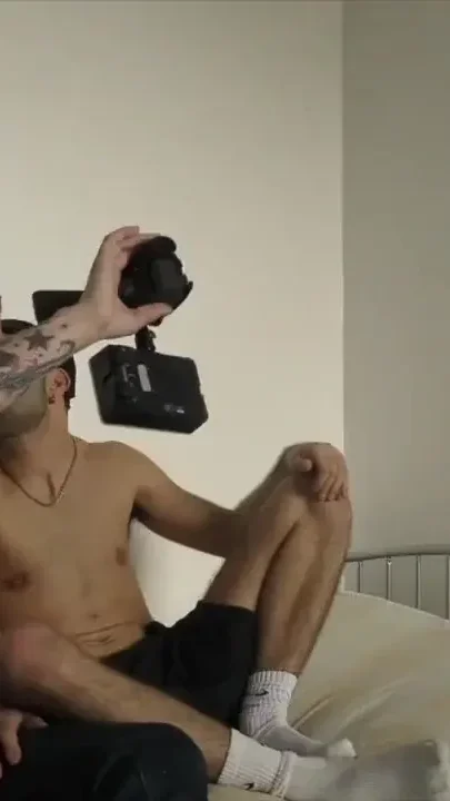 Cam transboy Bilyl Vega fucked raw by Aaron Master
