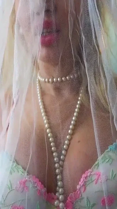 Bride to Succubus Fantasies
