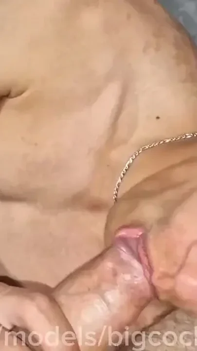 Suck a Big Dick Cum Down Your Throat Cum-eating Public Blowjob on the Balcony