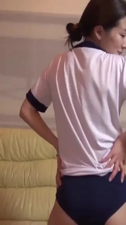 Intense Climax Tightens Her Curves as Trembling Hips Reveal Raw Pleasure - Clip4