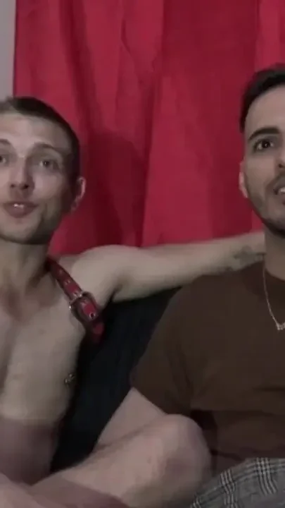 Romantik used raw by yougn straight Arab