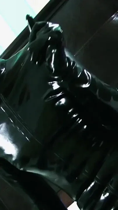 Sweat spit & latex