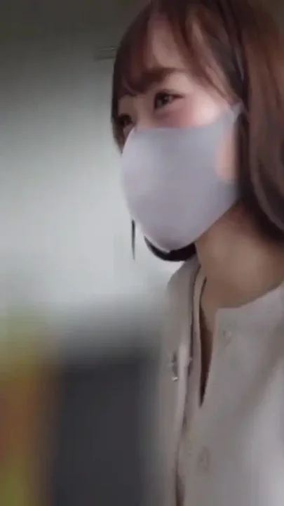 Affectionate Busty Tour Guide Teases with Sweet Exposure and a Willing Smile Part 2