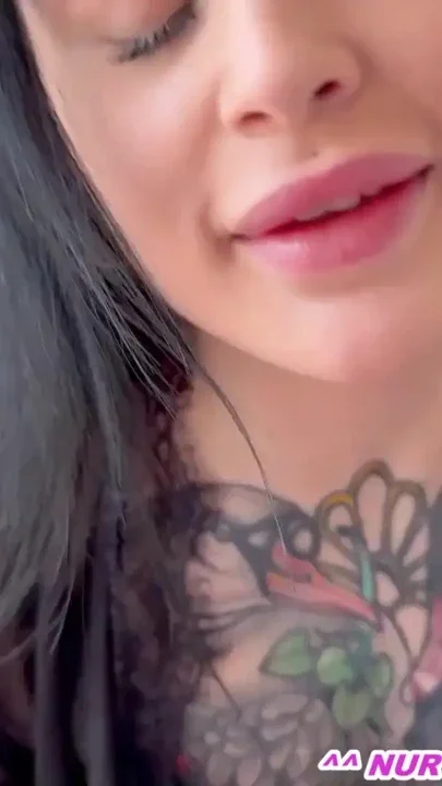 German BBW tries anal for the first time and gets dirty Clip 1