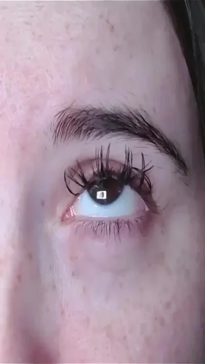 I Look at You and Cross My Eyes