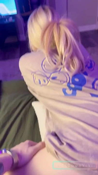 Gorgeous Big Booty Blonde Submissive Earns Creampie
