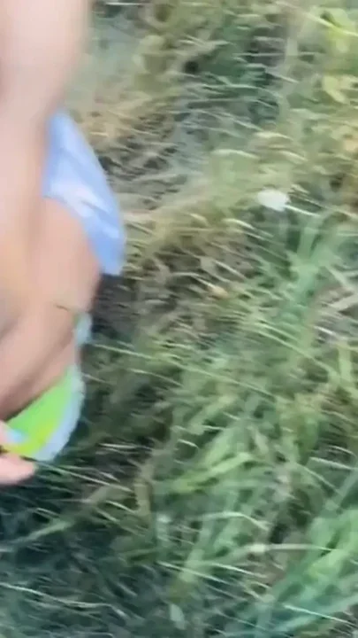 Quick Blowjob Outdoor POV Clip 1