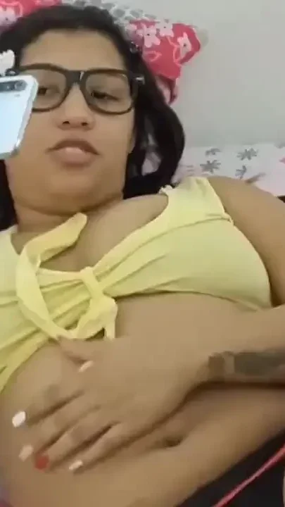 Colombian Was Recording a Porn Video for Her Husband Who Is in New York United