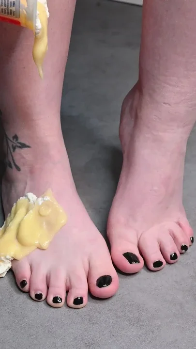 ASRASMR Creamy Pudding Foot Smash –Pudding & Sprinkles Barefoot Chaos Wet Messy 4K ASMR