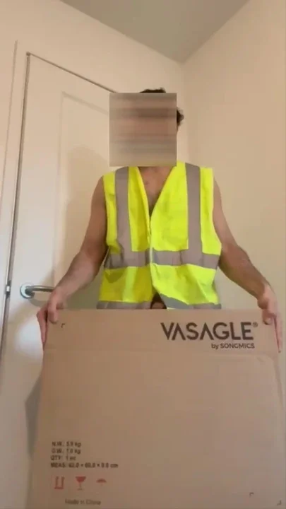 BIG DELIVERY PARCEL FOR YOU