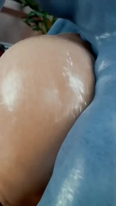 Transgender Liara Fucks the Hell Out of Mirandas Fat Thicc Ass Slut Hole and Creampies