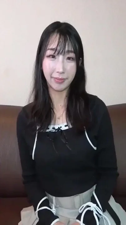 Asian Angel 27935