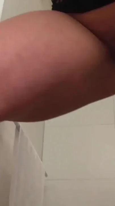 Golden Shower in Masked Face and Mouth