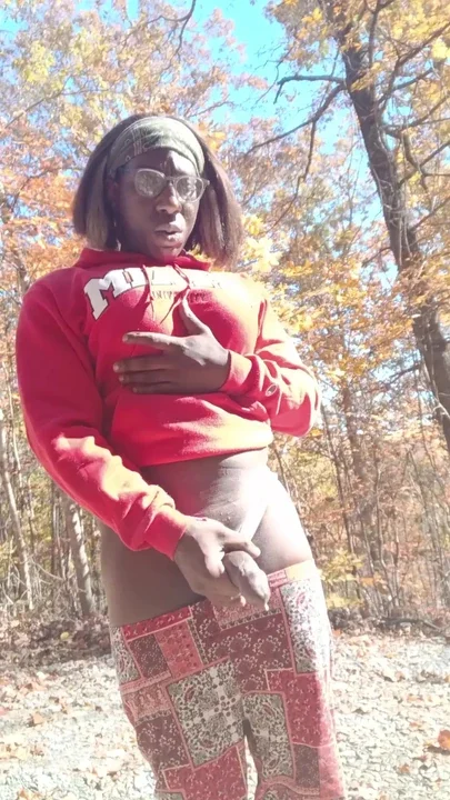 Someone asked for a rock hard granny oustide Clip 1
