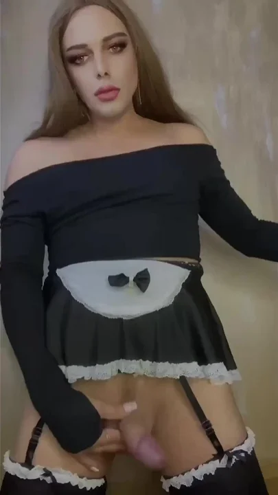 Young Sissy Girl Sasha Q Cums on Webcam