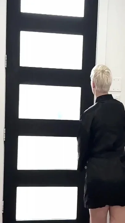 Businessman Comes Fucks Me