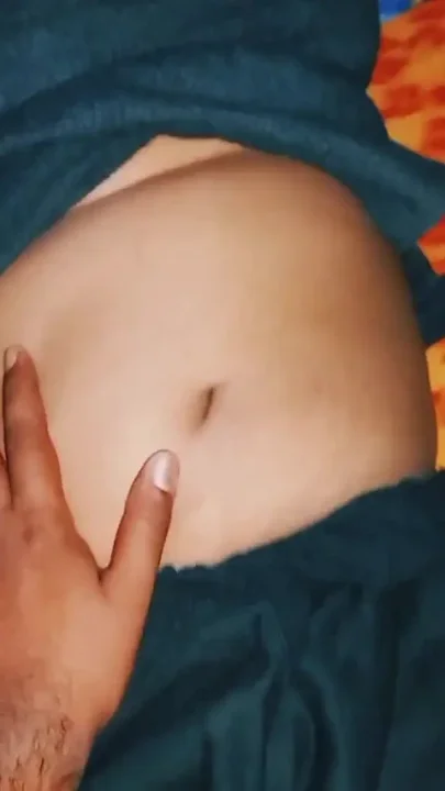 New Viral Aunty Having Sucked Her Boyfriend's Cock