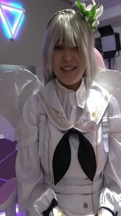 Asian Angel 28289